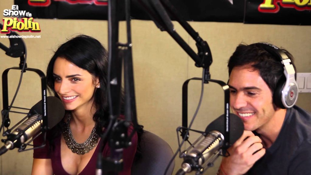 Aislinn Derbez declaración de matrimonio en directo