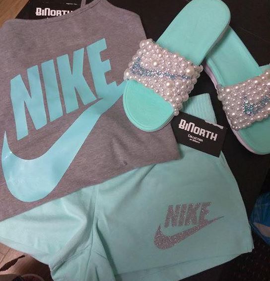 de qué color es este conjunto