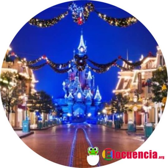 viajar en navidad disneyland paris