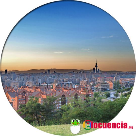 panoramica de madrid desde el cerro del tio pio siete tetas